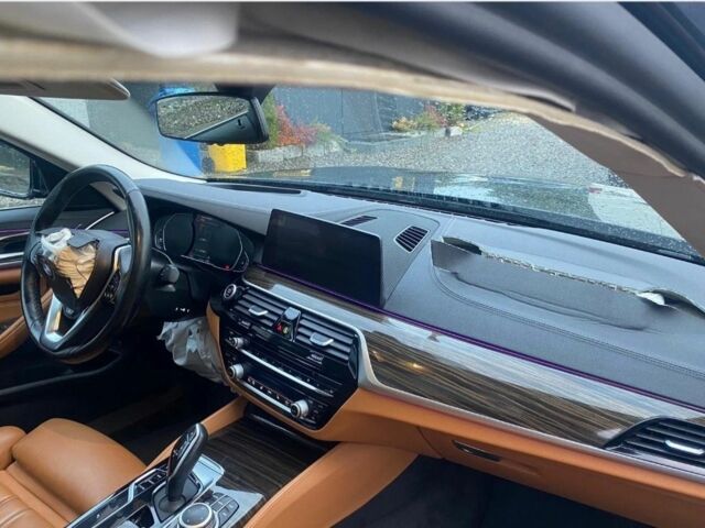 Черный БМВ 5 Серия, объемом двигателя 2 л и пробегом 202 тыс. км за 16019 $, фото 14 на Automoto.ua