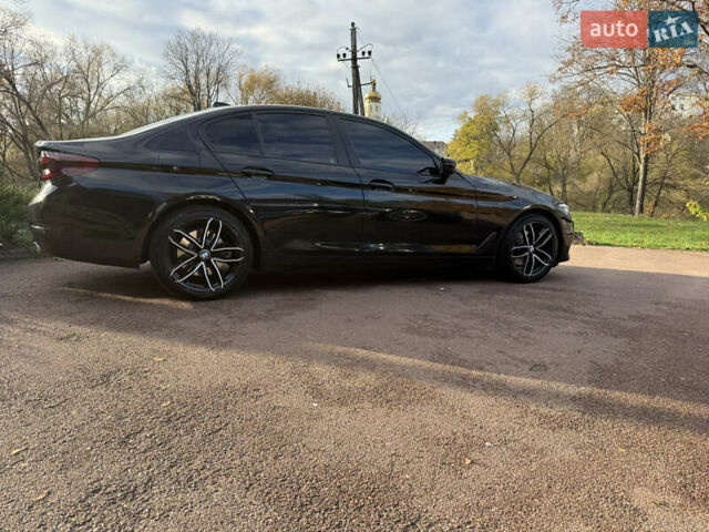 Черный БМВ 5 Серия, объемом двигателя 2 л и пробегом 260 тыс. км за 29850 $, фото 32 на Automoto.ua