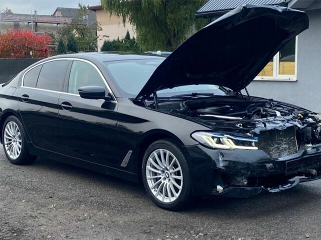 Черный БМВ 5 Серия, объемом двигателя 2 л и пробегом 202 тыс. км за 16019 $, фото 1 на Automoto.ua