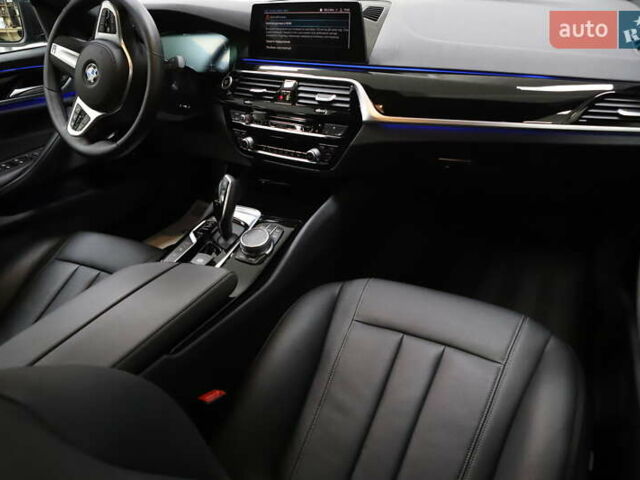 Черный БМВ 5 Серия, объемом двигателя 2 л и пробегом 65 тыс. км за 48999 $, фото 100 на Automoto.ua