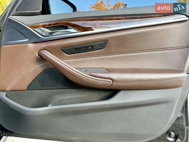 БМВ 5 Серия 2020 в Днепре (Днепропетровске) на Automoto.ua Черный БМВ 5 Серия, объемом двигателя 2 л и пробегом 53 тыс. км за 37900 $, фото 27 на Automoto.ua