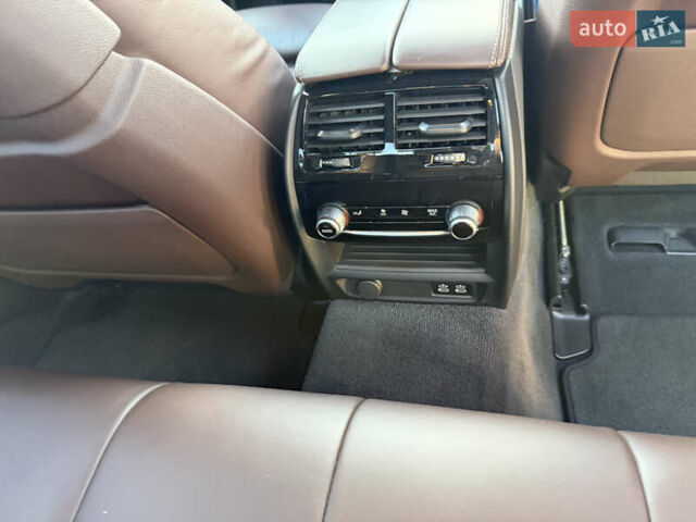 Черный БМВ 5 Серия, объемом двигателя 2.99 л и пробегом 110 тыс. км за 49999 $, фото 9 на Automoto.ua