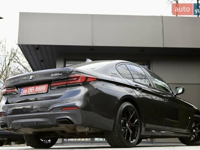 Чорний БМВ 5 Серія, об'ємом двигуна 2 л та пробігом 66 тис. км за 46899 $, фото 81 на Automoto.ua