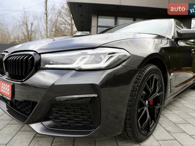 Чорний БМВ 5 Серія, об'ємом двигуна 2 л та пробігом 66 тис. км за 46899 $, фото 49 на Automoto.ua