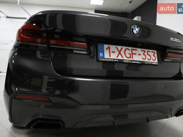 Черный БМВ 5 Серия, объемом двигателя 2 л и пробегом 65 тыс. км за 48999 $, фото 71 на Automoto.ua