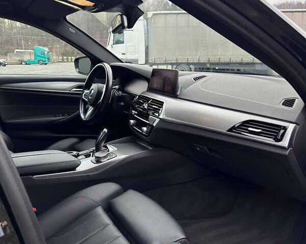 Черный БМВ 5 Серия, объемом двигателя 2.99 л и пробегом 131 тыс. км за 40999 $, фото 17 на Automoto.ua