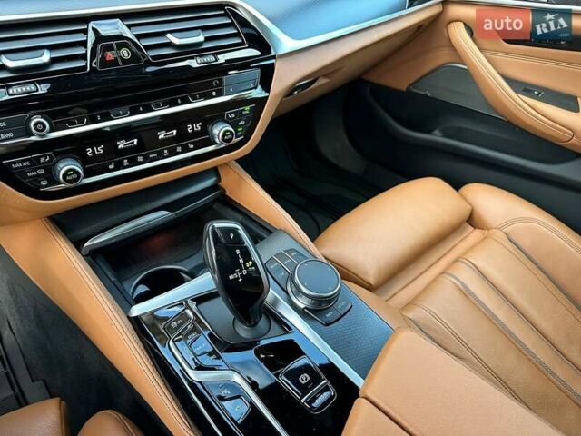 Черный БМВ 5 Серия, объемом двигателя 4.4 л и пробегом 59 тыс. км за 52000 $, фото 18 на Automoto.ua