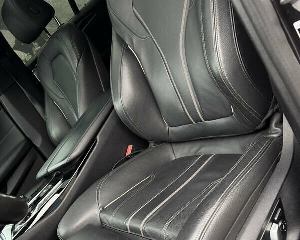 Черный БМВ 5 Серия, объемом двигателя 3 л и пробегом 205 тыс. км за 34500 $, фото 28 на Automoto.ua