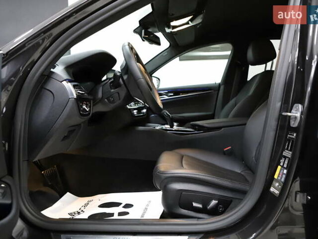 Черный БМВ 5 Серия, объемом двигателя 2 л и пробегом 65 тыс. км за 48999 $, фото 105 на Automoto.ua