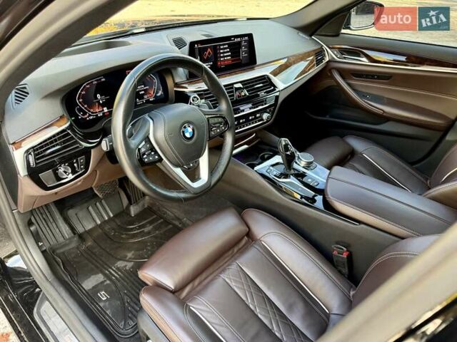 БМВ 5 Серия 2020 в Днепре (Днепропетровске) на Automoto.ua Черный БМВ 5 Серия, объемом двигателя 2 л и пробегом 53 тыс. км за 37900 $, фото 16 на Automoto.ua