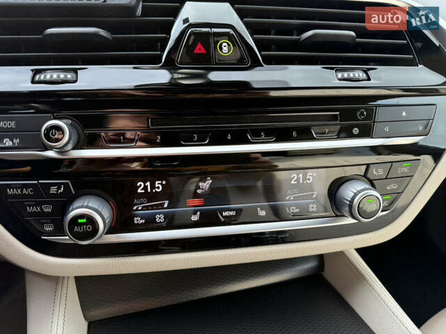 Чорний БМВ 5 Серія, об'ємом двигуна 2.99 л та пробігом 196 тис. км за 47000 $, фото 31 на Automoto.ua