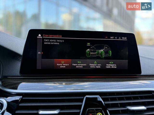 Черный БМВ 5 Серия, объемом двигателя 3 л и пробегом 54 тыс. км за 44900 $, фото 45 на Automoto.ua