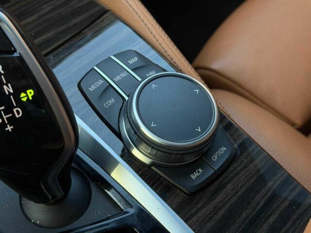 Черный БМВ 5 Серия, объемом двигателя 4.4 л и пробегом 71 тыс. км за 43500 $, фото 20 на Automoto.ua