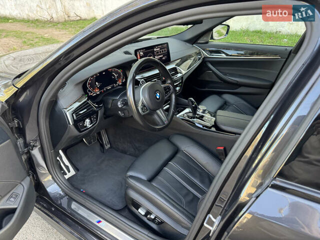 Чорний БМВ 5 Серія, об'ємом двигуна 3 л та пробігом 70 тис. км за 48000 $, фото 13 на Automoto.ua