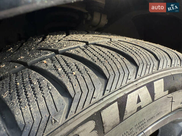 Черный БМВ 5 Серия, объемом двигателя 2 л и пробегом 260 тыс. км за 29850 $, фото 19 на Automoto.ua