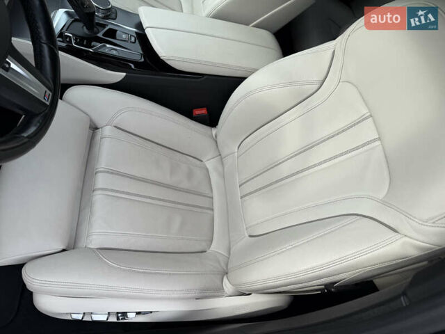 Чорний БМВ 5 Серія, об'ємом двигуна 2.99 л та пробігом 196 тис. км за 47000 $, фото 12 на Automoto.ua