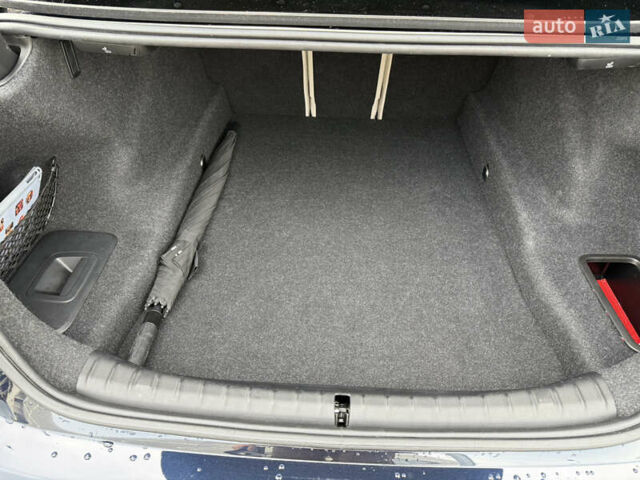 Чорний БМВ 5 Серія, об'ємом двигуна 2.99 л та пробігом 196 тис. км за 47000 $, фото 22 на Automoto.ua