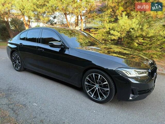 Черный БМВ 5 Серия, объемом двигателя 2 л и пробегом 40 тыс. км за 44500 $, фото 2 на Automoto.ua