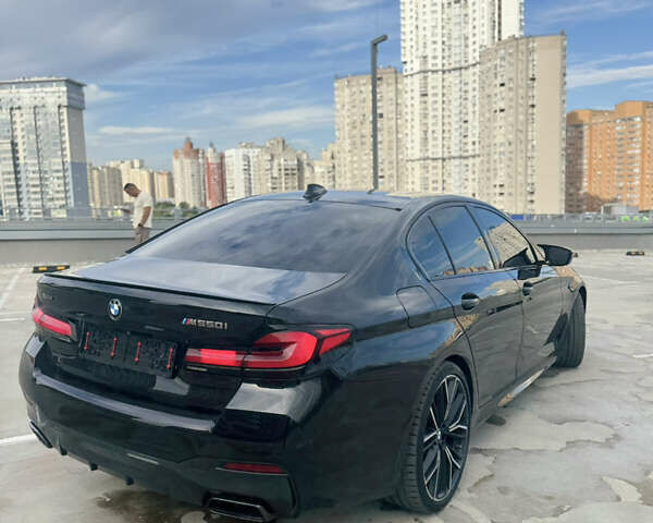 Черный БМВ 5 Серия, объемом двигателя 4.4 л и пробегом 61 тыс. км за 71000 $, фото 7 на Automoto.ua