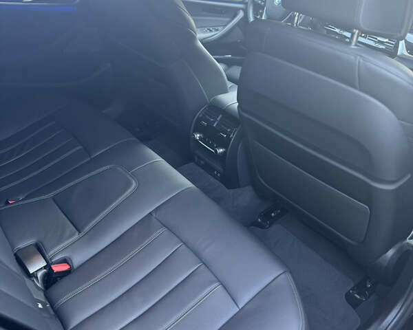 Черный БМВ 5 Серия, объемом двигателя 2 л и пробегом 32 тыс. км за 53900 $, фото 33 на Automoto.ua