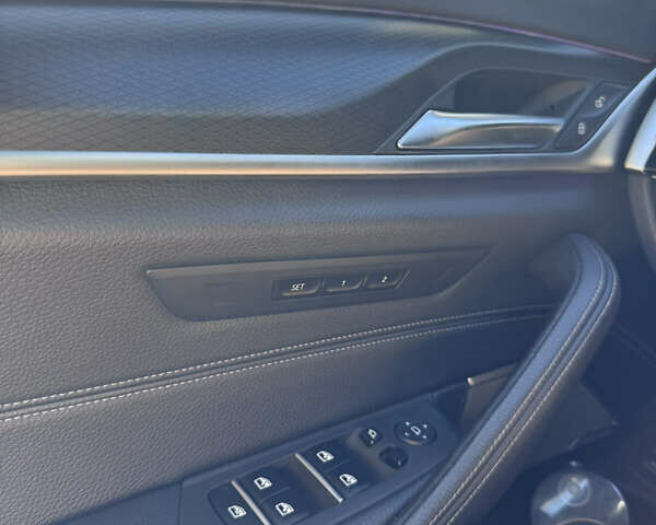 Чорний БМВ 5 Серія, об'ємом двигуна 2 л та пробігом 43 тис. км за 63500 $, фото 20 на Automoto.ua