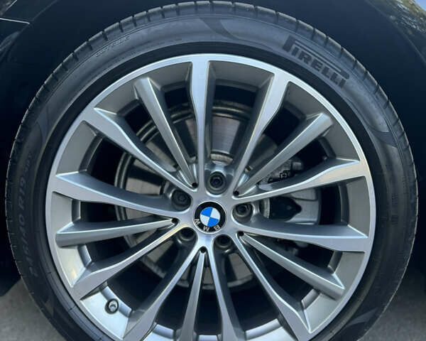 Черный БМВ 5 Серия, объемом двигателя 2 л и пробегом 32 тыс. км за 53900 $, фото 62 на Automoto.ua