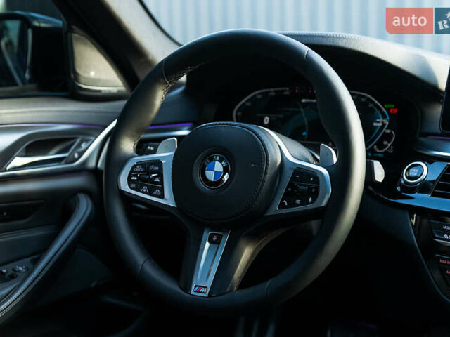 Чорний БМВ 5 Серія, об'ємом двигуна 2 л та пробігом 79 тис. км за 56500 $, фото 21 на Automoto.ua