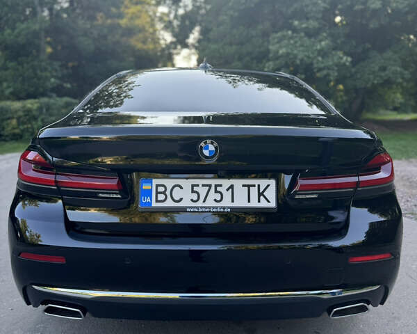 Черный БМВ 5 Серия, объемом двигателя 2 л и пробегом 32 тыс. км за 53900 $, фото 13 на Automoto.ua