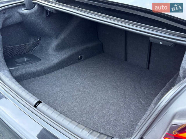 Черный БМВ 5 Серия, объемом двигателя 2 л и пробегом 138 тыс. км за 44000 $, фото 13 на Automoto.ua
