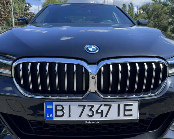 Чорний БМВ 5 Серія, об'ємом двигуна 2 л та пробігом 43 тис. км за 63500 $, фото 3 на Automoto.ua