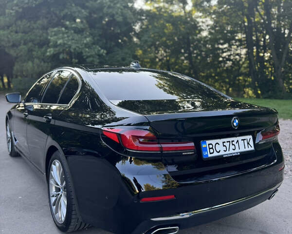Черный БМВ 5 Серия, объемом двигателя 2 л и пробегом 32 тыс. км за 53900 $, фото 15 на Automoto.ua