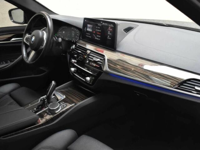 Черный БМВ 5 Серия, объемом двигателя 2 л и пробегом 30 тыс. км за 20100 $, фото 11 на Automoto.ua