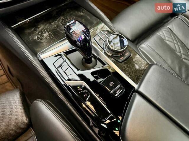 Черный БМВ 5 Серия, объемом двигателя 4.39 л и пробегом 80 тыс. км за 54999 $, фото 38 на Automoto.ua