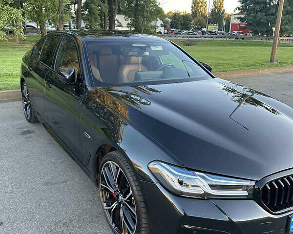 Черный БМВ 5 Серия, объемом двигателя 2 л и пробегом 104 тыс. км за 51000 $, фото 1 на Automoto.ua