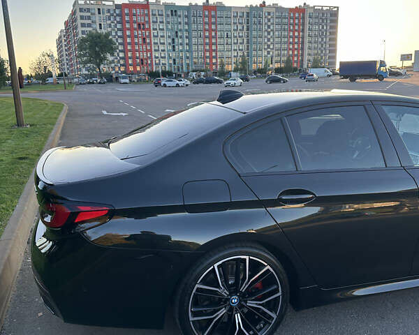 Черный БМВ 5 Серия, объемом двигателя 2 л и пробегом 104 тыс. км за 51000 $, фото 3 на Automoto.ua