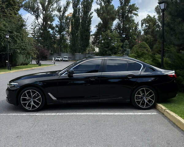 Черный БМВ 5 Серия, объемом двигателя 2 л и пробегом 95 тыс. км за 43500 $, фото 6 на Automoto.ua