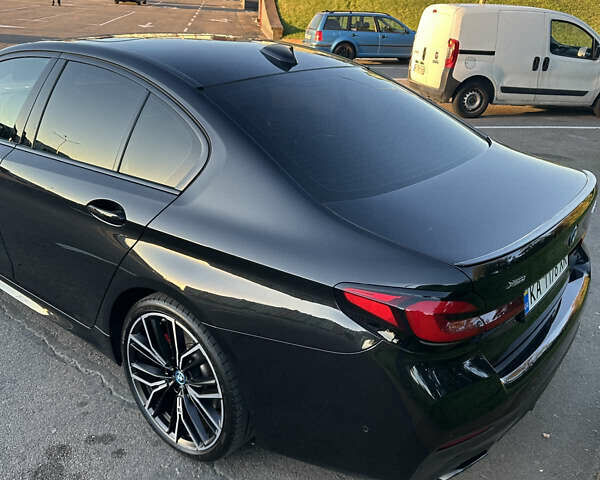 Черный БМВ 5 Серия, объемом двигателя 2 л и пробегом 104 тыс. км за 51000 $, фото 5 на Automoto.ua