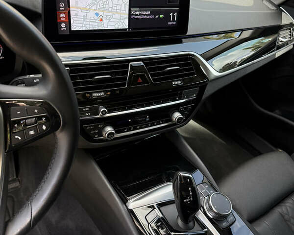 Черный БМВ 5 Серия, объемом двигателя 2 л и пробегом 95 тыс. км за 43500 $, фото 10 на Automoto.ua