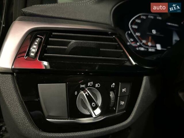 Черный БМВ 5 Серия, объемом двигателя 4.39 л и пробегом 55 тыс. км за 61500 $, фото 40 на Automoto.ua