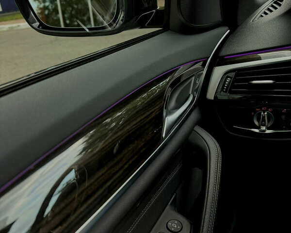 Черный БМВ 5 Серия, объемом двигателя 2 л и пробегом 27 тыс. км за 43700 $, фото 16 на Automoto.ua