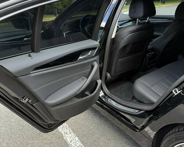 Черный БМВ 5 Серия, объемом двигателя 2 л и пробегом 95 тыс. км за 43500 $, фото 13 на Automoto.ua