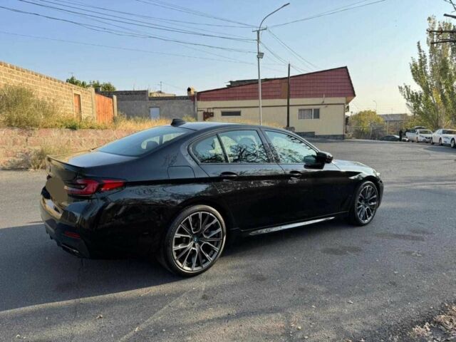 Черный БМВ 5 Серия, объемом двигателя 2 л и пробегом 27 тыс. км за 24600 $, фото 2 на Automoto.ua