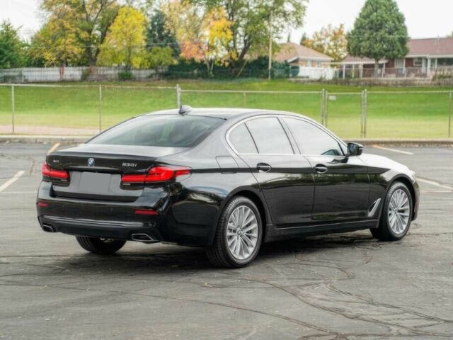 БМВ 5 Серия 2023 в Житомире на Automoto.ua Черный БМВ 5 Серия, объемом двигателя 2 л и пробегом 15 тыс. км за 38000 $, фото 5 на Automoto.ua