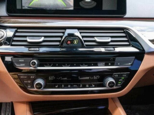 БМВ 5 Серия 2023 в Львове на Automoto.ua Черный БМВ 5 Серия, объемом двигателя 3 л и пробегом 13 тыс. км за 38000 $, фото 11 на Automoto.ua