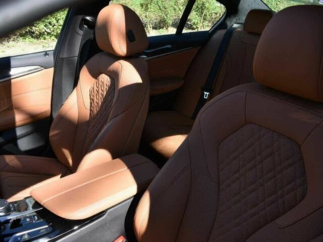 Черный БМВ 5 Серия, объемом двигателя 2 л и пробегом 11 тыс. км за 24200 $, фото 9 на Automoto.ua