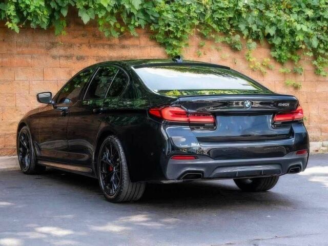 БМВ 5 Серия 2023 в Львове на Automoto.ua Черный БМВ 5 Серия, объемом двигателя 3 л и пробегом 13 тыс. км за 38000 $, фото 4 на Automoto.ua