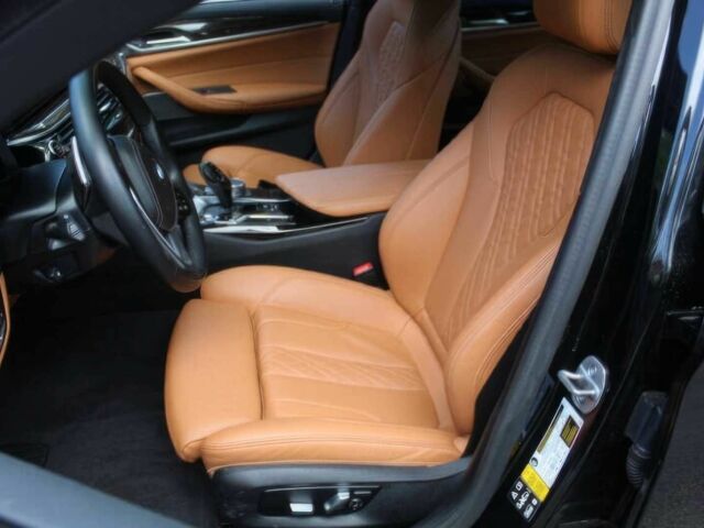 БМВ 5 Серия 2023 в Ивано-Франковске на Automoto.ua Черный БМВ 5 Серия, объемом двигателя 2 л и пробегом 24 тыс. км за 25000 $, фото 1 на Automoto.ua