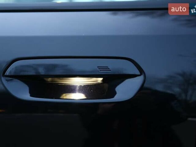 Чорний БМВ 5 Серія, об'ємом двигуна 3 л та пробігом 1 тис. км за 104700 $, фото 24 на Automoto.ua