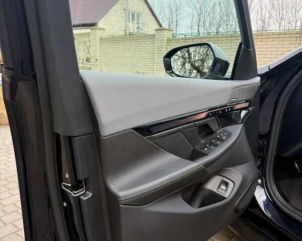 Чорний БМВ 5 Серія, об'ємом двигуна 3 л та пробігом 1 тис. км за 104700 $, фото 34 на Automoto.ua