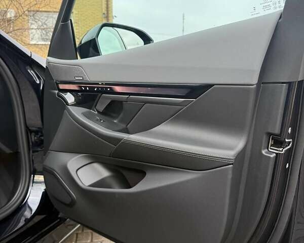 Чорний БМВ 5 Серія, об'ємом двигуна 3 л та пробігом 1 тис. км за 104700 $, фото 48 на Automoto.ua